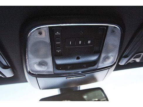 Used 2023 Dodge Charger Scat Pack image 22