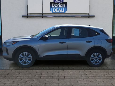 Used 2023 Ford Escape AWD image 6
