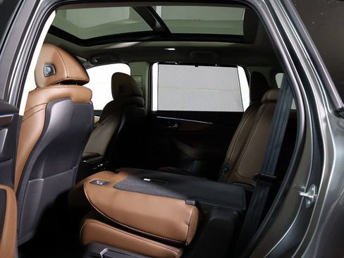 Certified 2024 Acura MDX SH-AWD w/ Technology Package image 15