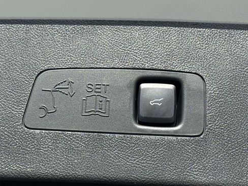 New 2026 Lincoln Corsair Premiere FWD image 10
