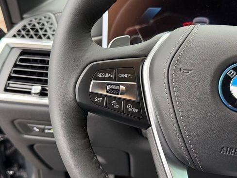 New 2026 BMW X5 xDrive50e w/ Executive Package image 23
