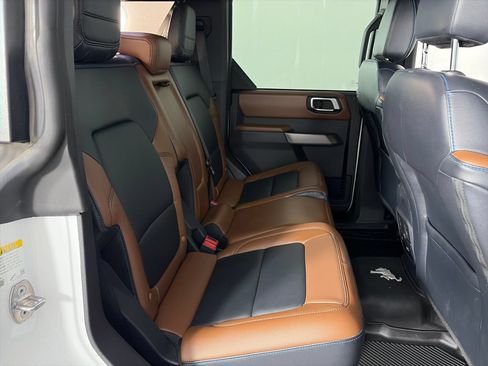 Certified 2022 Ford Bronco Outer Banks AWD/4WD image 31