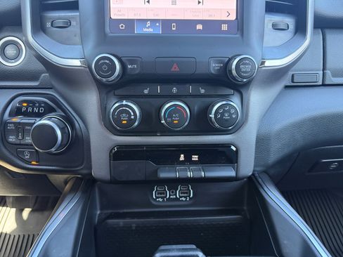 Used 2024 RAM 1500 Big Horn AWD/4WD image 19