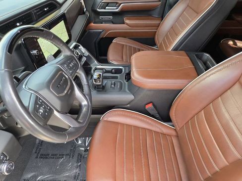 Used 2023 GMC Sierra 1500 Denali Ultimate AWD/4WD image 14