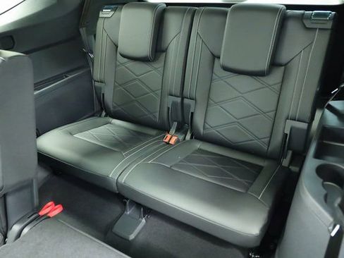 New 2026 Volkswagen Atlas SE FWD image 38