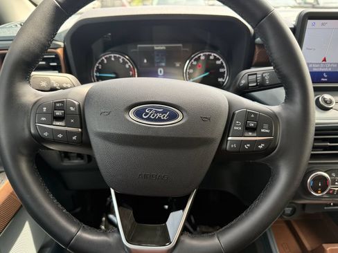 Used 2024 Ford Maverick Lariat w/ FX4 Off-Road Package AWD/4WD image 32