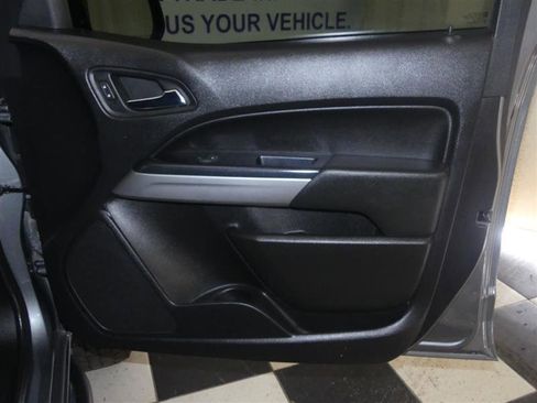 Used 2019 Chevrolet Colorado ZR2 AWD/4WD image 24