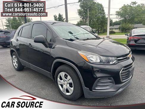 Used 2018 Chevrolet Trax LS w/ Fleet Convenience Package FWD image 11