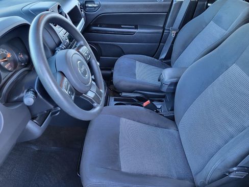 Used 2016 Jeep Compass Sport w/ Power Value Group image 13