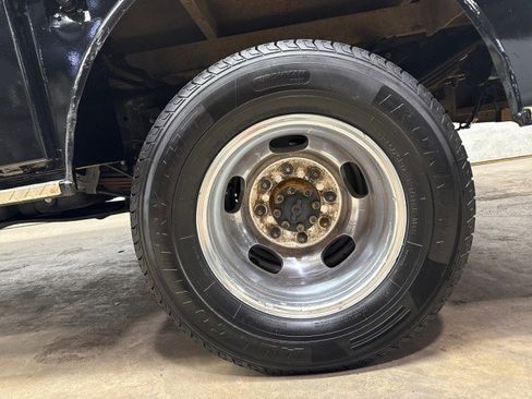 Used 2022 Ford F350 XL w/ STX Appearance Package AWD/4WD image 39