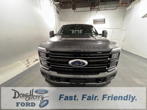 New 2025 Ford F350 Platinum w/ FX4 Off-Road Package image 2