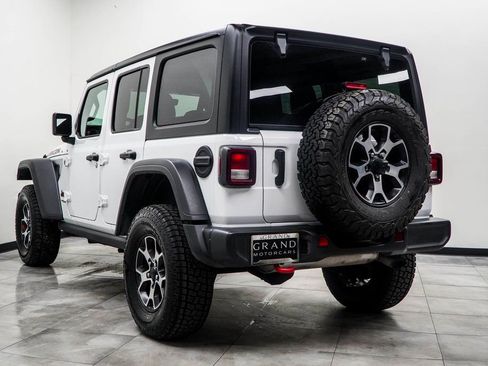 Used 2022 Jeep Wrangler Unlimited Rubicon AWD/4WD image 11