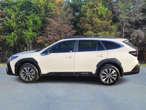 Used 2024 Subaru Outback Limited image 22