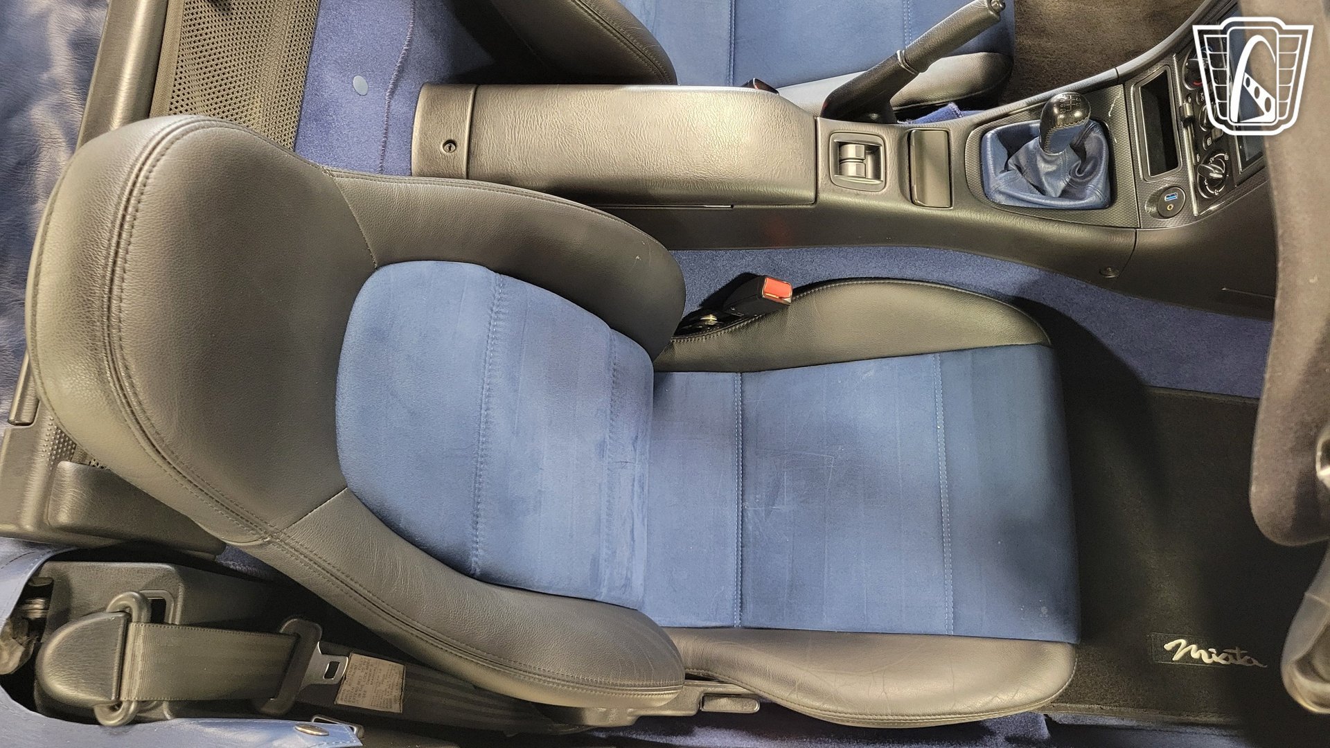 Used 1999 MAZDA MX-5 Miata RWD image 16