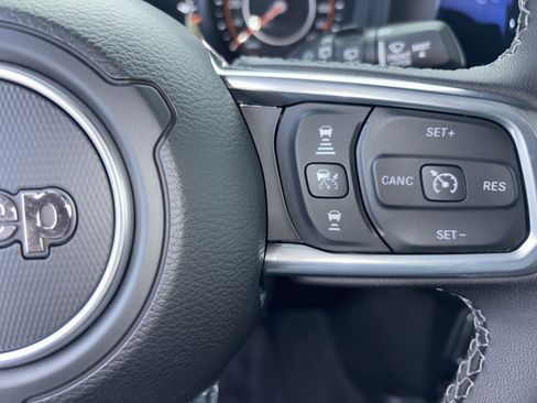 New 2026 Jeep Wrangler Unlimited Sahara AWD/4WD image 15