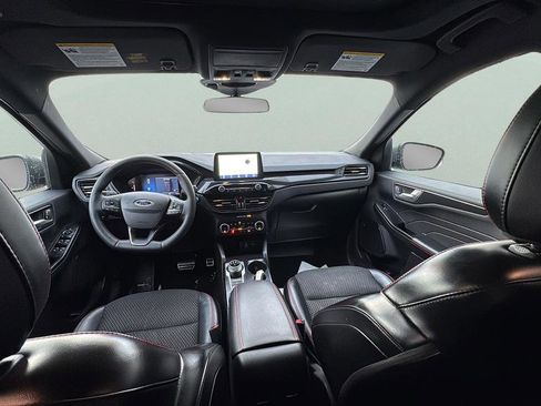 Certified 2024 Ford Escape ST-Line AWD/4WD image 17