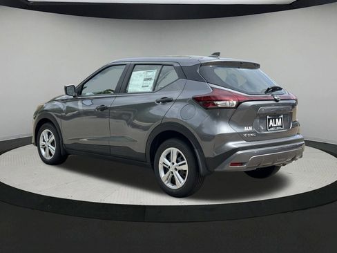 New 2025 Nissan Kicks Play S image 21