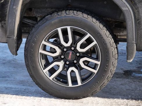 Used 2020 GMC Sierra 1500 AT4 image 11