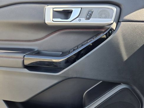 Certified 2023 Ford Explorer ST-Line w/ Class IV Trailer Tow Package image 21