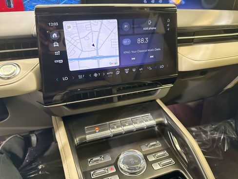 New 2026 Lincoln Nautilus Premier image 19