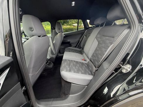 Used 2022 Volkswagen ID.4 Pro RWD image 11