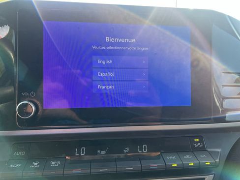 Used 2025 Toyota Camry LE FWD image 4