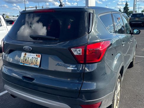 Used 2019 Ford Escape SE AWD/4WD image 5