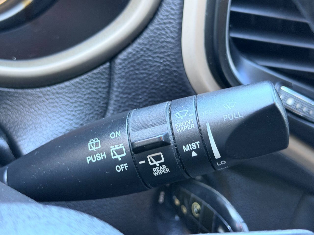 Used 2017 Jeep Cherokee Sport w/ Cold Weather Group FWD image 31