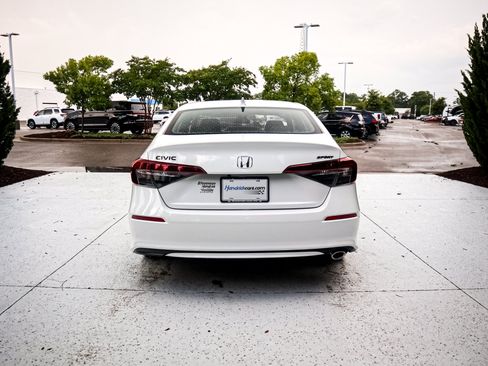Used 2026 Honda Civic Sport image 9