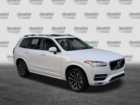 Used 2019 Volvo XC90 T6 Momentum w/ Protection Package Premier AWD/4WD image 2