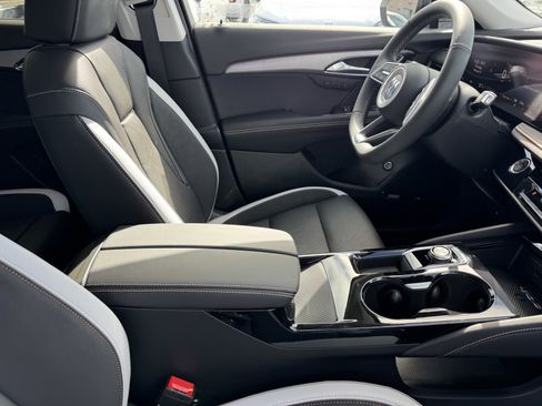 New 2026 Buick Envision Sport Touring AWD/4WD image 8