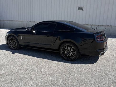 Used 2013 Ford Mustang Shelby GT500 RWD image 5