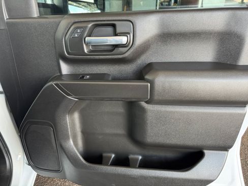 Used 2024 GMC Sierra 2500 Pro w/ Convenience Package RWD image 28