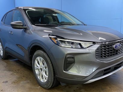 New 2025 Ford Escape Active w/ Cold Weather Package