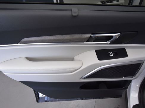 Used 2022 Kia Telluride EX image 14