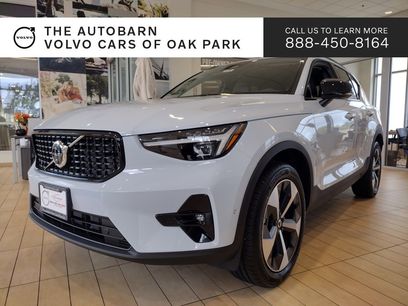 New 2026 Volvo XC40 B5 Plus w/ Protection Package Premier