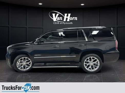 Used 2017 GMC Yukon Denali w/ Open Road Package AWD/4WD image 7