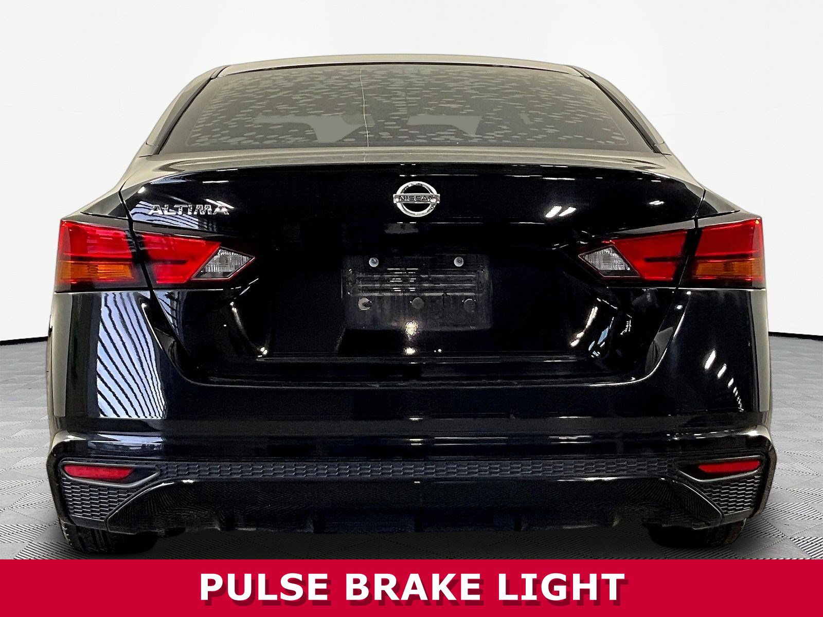 Used 2021 Nissan Altima 2.5 S FWD image 5