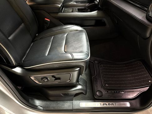 Used 2022 RAM 1500 Limited w/ Body Color Bumper Group image 34