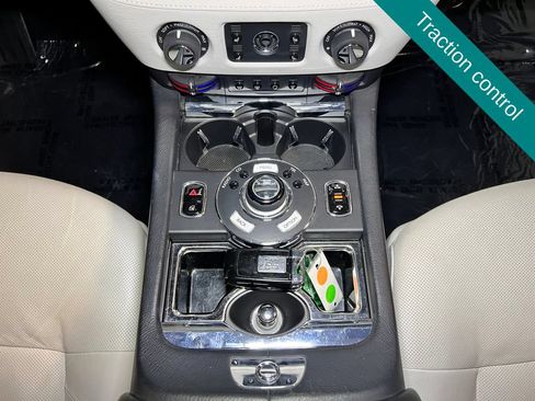 Used 2013 Rolls-Royce Ghost RWD image 12