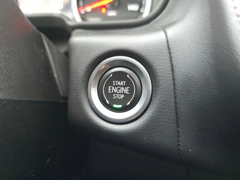 Used 2021 Chevrolet Tahoe High Country image 38