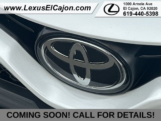 Used 2020 Toyota Camry XSE w/ Blackout Package FWD image 40