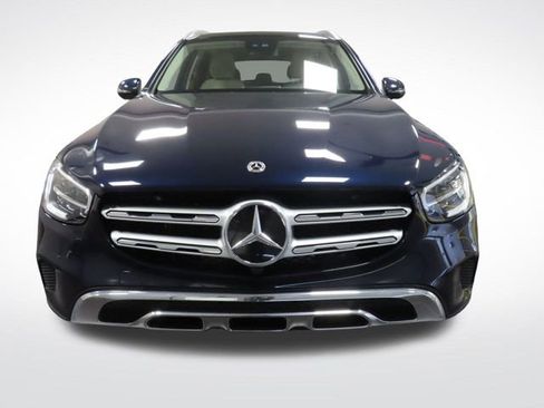 Used 2022 Mercedes-Benz GLC 300 image 9