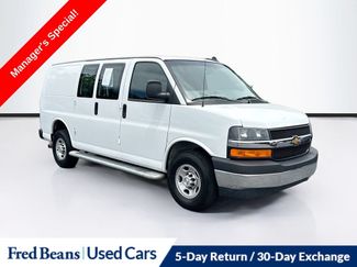 Used 2024 Chevrolet Express 2500 w/ Driver Convenience Package RWD video 1