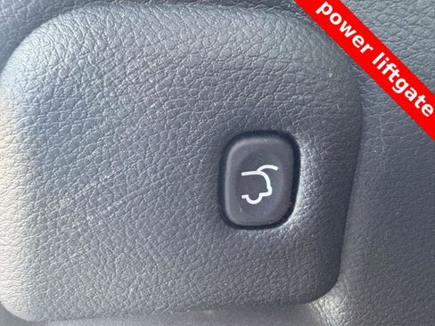 Used 2018 Jeep Grand Cherokee Summit image 9