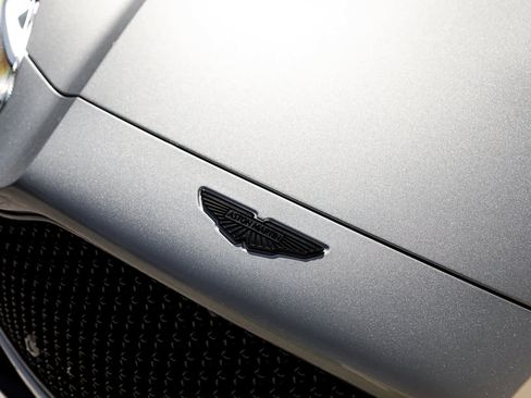 New 2026 Aston Martin DBX S image 8