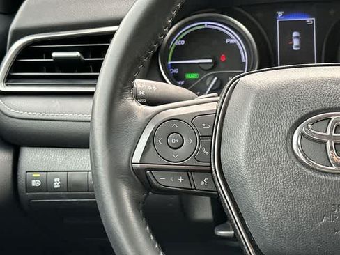 Used 2021 Toyota Camry SE FWD image 8