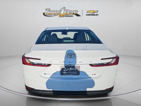 Used 2025 Toyota Camry LE image 7
