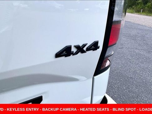 Certified 2026 Nissan Frontier SV w/ All-Weather Content Package AWD/4WD image 29