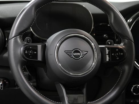 Certified 2023 MINI Cooper S image 7